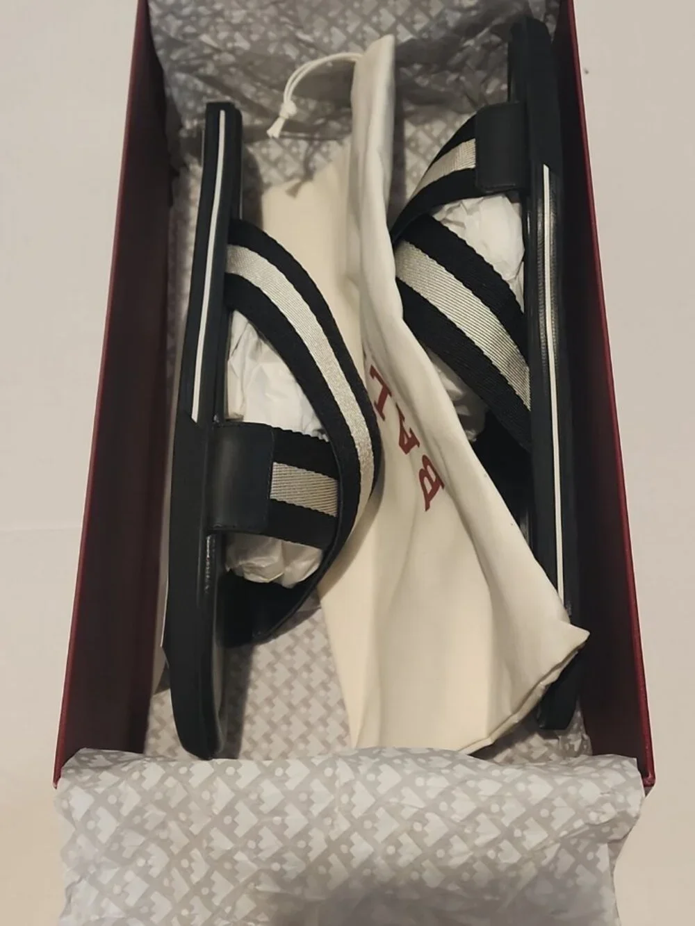Bally men slide